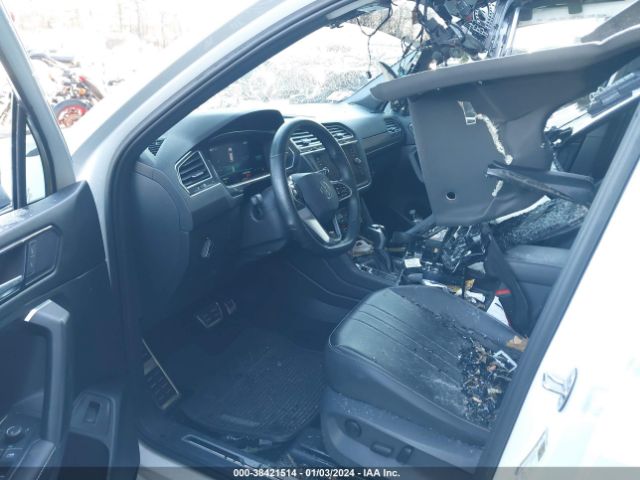 Photo 4 VIN: 3VV8B7AX2NM092395 - VOLKSWAGEN TIGUAN 