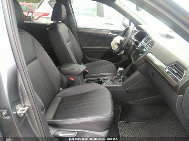 Photo 4 VIN: 3VV8B7AX4PM125237 - VOLKSWAGEN TIGUAN 