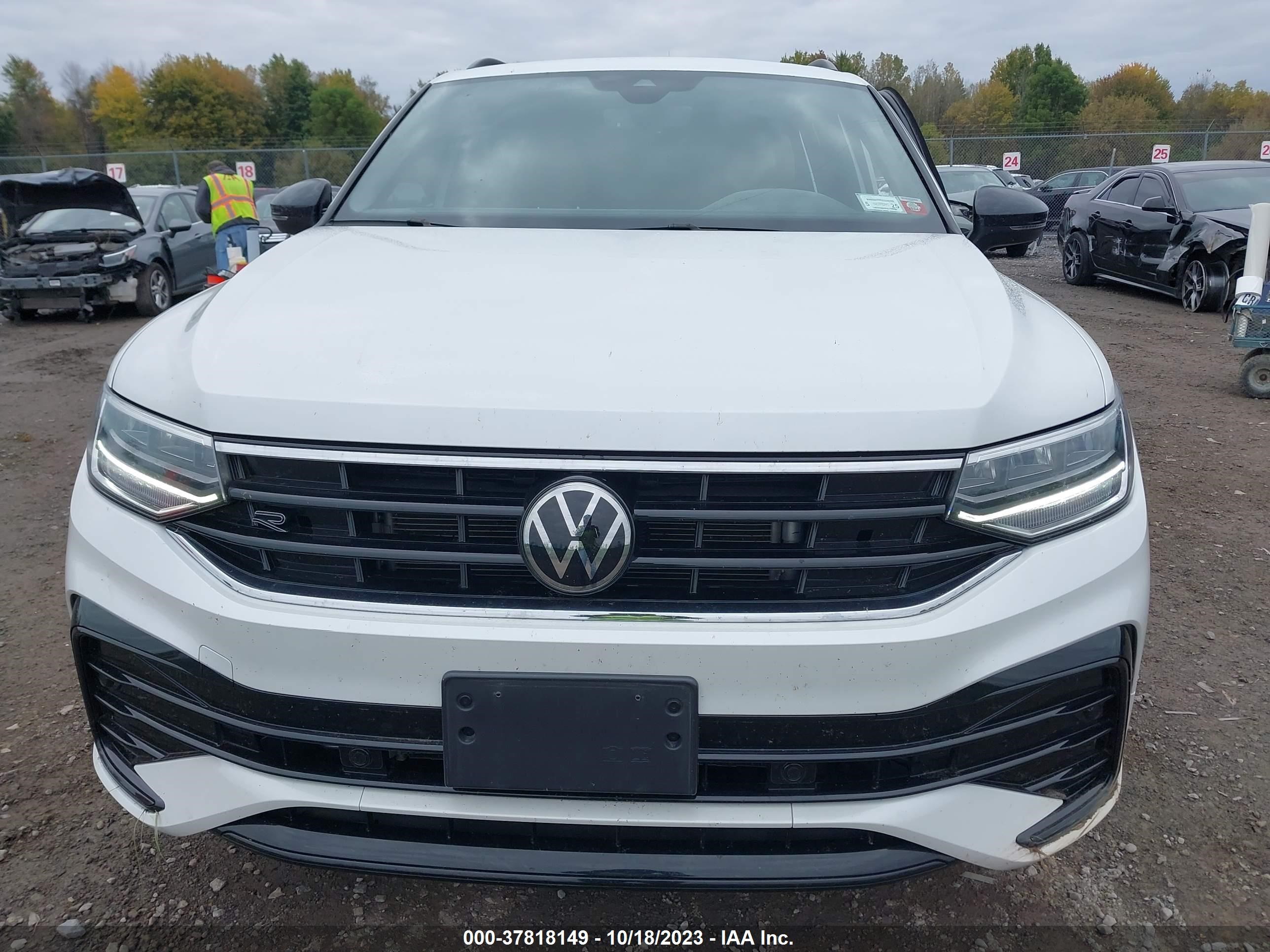 Photo 11 VIN: 3VV8B7AX8NM086889 - VOLKSWAGEN TIGUAN 