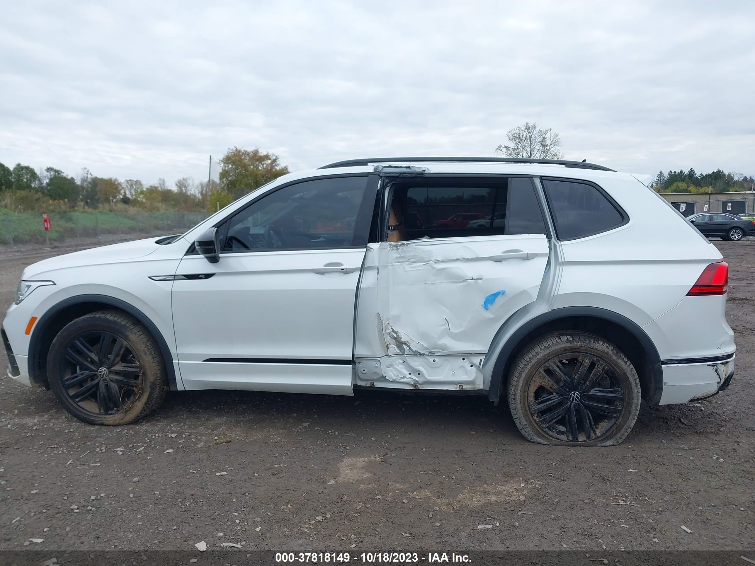 Photo 13 VIN: 3VV8B7AX8NM086889 - VOLKSWAGEN TIGUAN 