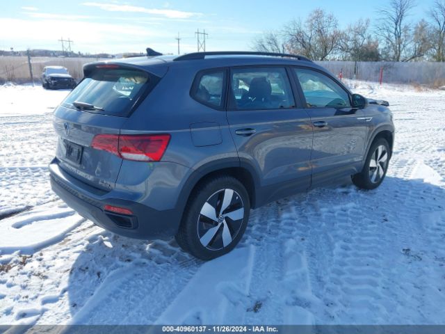 Photo 3 VIN: 3VV8X7B24RM005400 - VOLKSWAGEN TAOS 