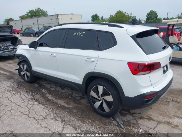 Photo 2 VIN: 3VV8X7B26RM054839 - VOLKSWAGEN TAOS 