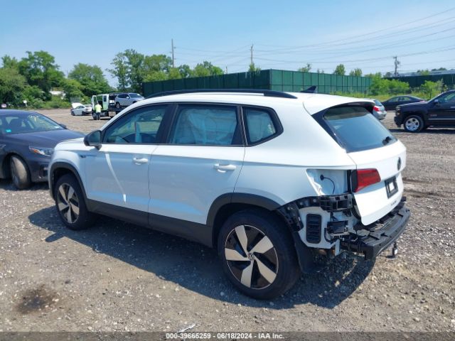 Photo 2 VIN: 3VV8X7B28RM017288 - VOLKSWAGEN TAOS 