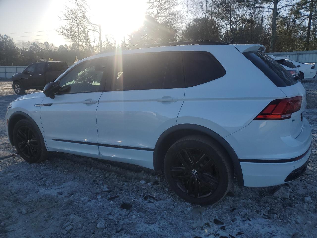 Photo 1 VIN: 3VVCB7AX1NM154055 - VOLKSWAGEN TIGUAN 