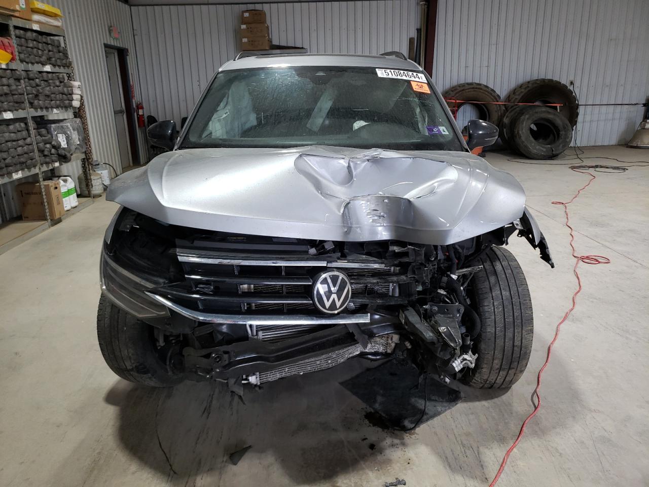 Photo 4 VIN: 3VVCB7AX1PM058641 - VOLKSWAGEN TIGUAN 