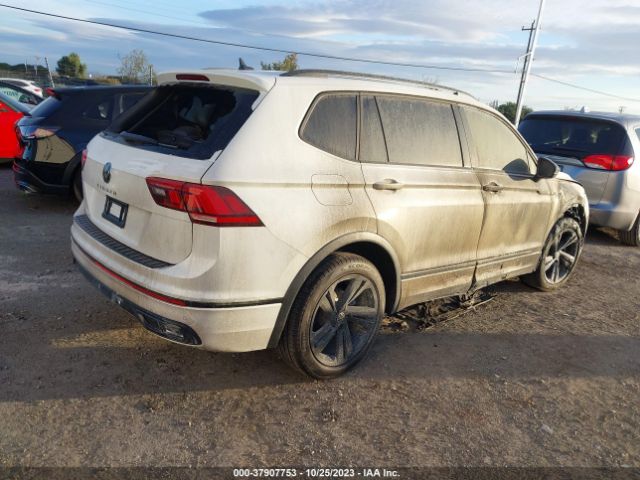 Photo 3 VIN: 3VVCB7AX1PM121656 - VOLKSWAGEN TIGUAN 