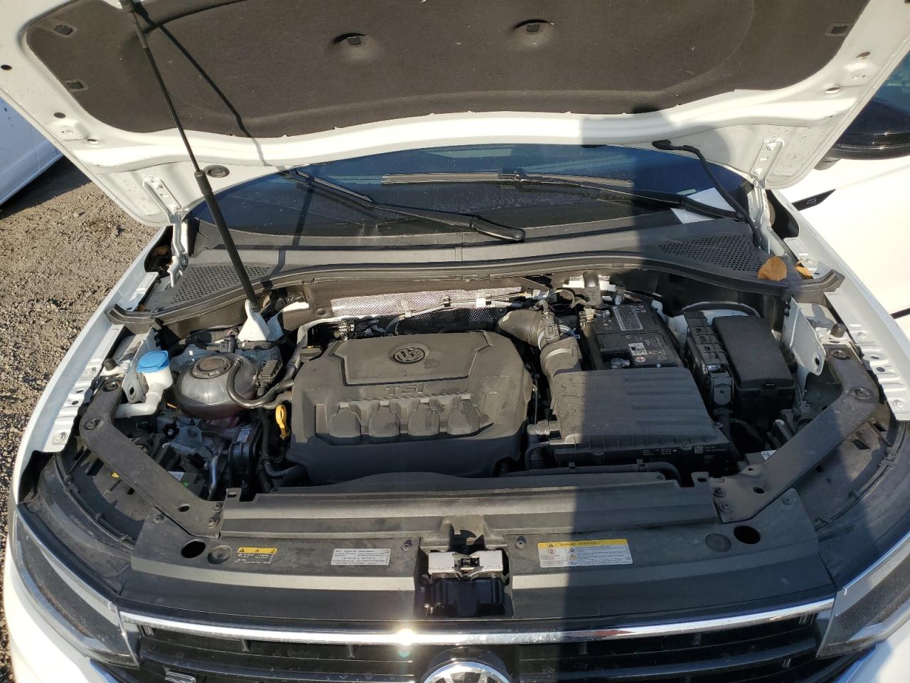 Photo 11 VIN: 3VVCB7AX3NM027176 - VOLKSWAGEN TIGUAN 