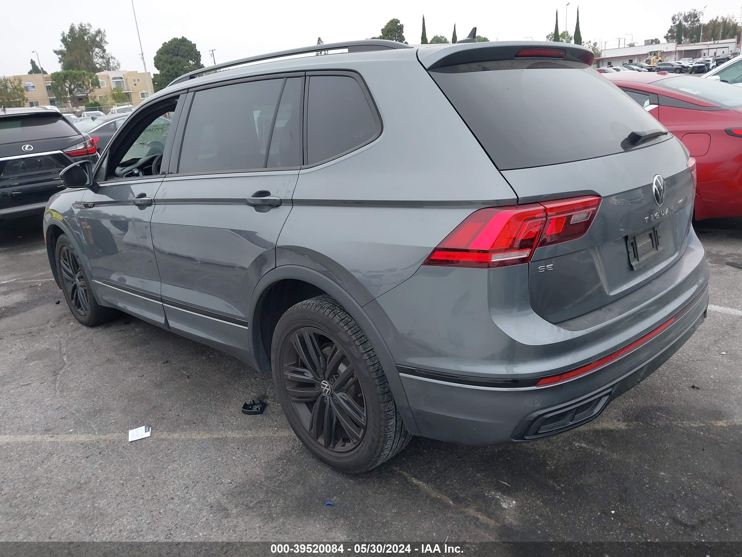 Photo 2 VIN: 3VVCB7AX5NM161851 - VOLKSWAGEN TIGUAN 