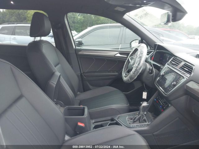 Photo 4 VIN: 3VVCB7AX6PM053208 - VOLKSWAGEN TIGUAN 