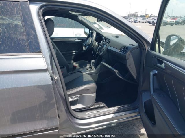 Photo 4 VIN: 3VVCB7AX6PM111978 - VOLKSWAGEN TIGUAN 