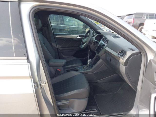 Photo 4 VIN: 3VVCB7AX7PM108295 - VOLKSWAGEN TIGUAN 