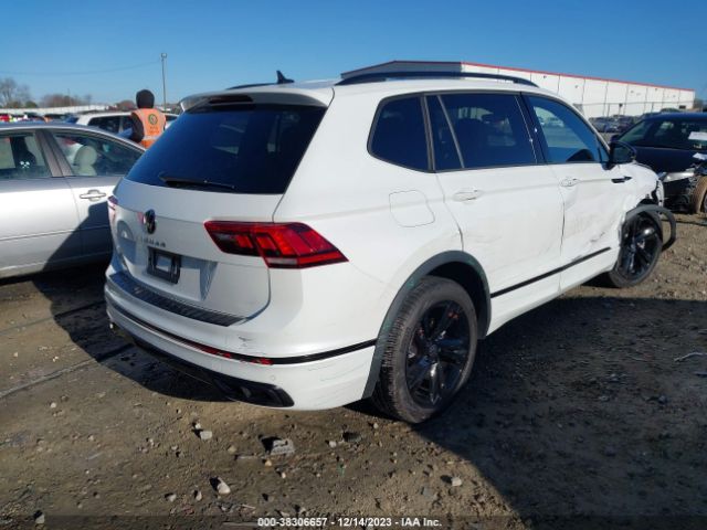 Photo 3 VIN: 3VVCB7AX8PM017598 - VOLKSWAGEN TIGUAN 