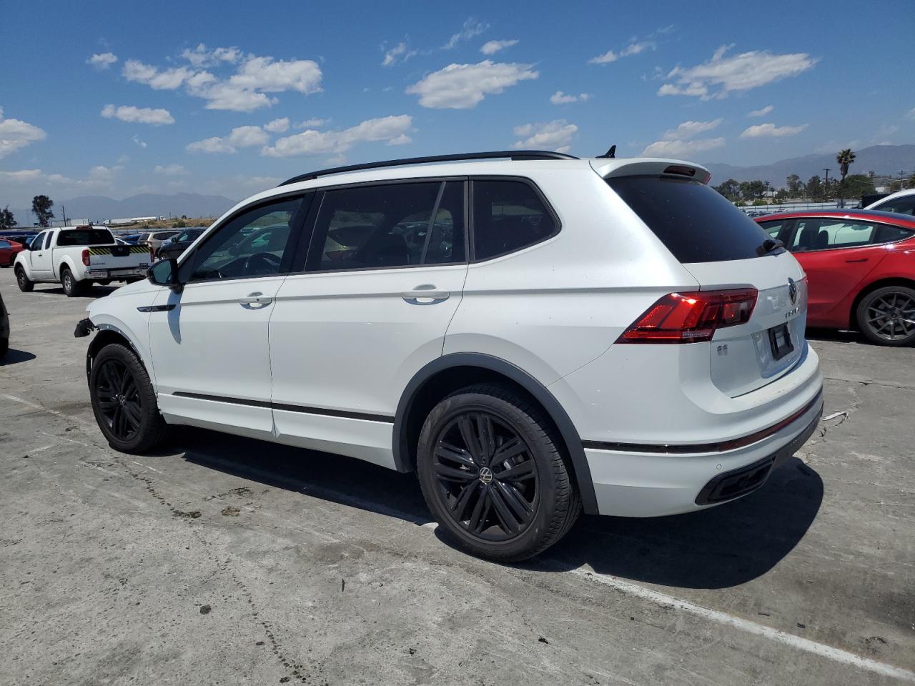 Photo 1 VIN: 3VVCB7AX9NM165739 - VOLKSWAGEN TIGUAN 