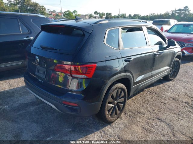 Photo 3 VIN: 3VVCX7B25NM049572 - VOLKSWAGEN TAOS 