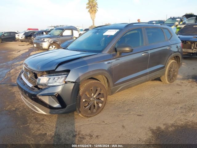 Photo 1 VIN: 3VVDX7B21NM032398 - VOLKSWAGEN TAOS 