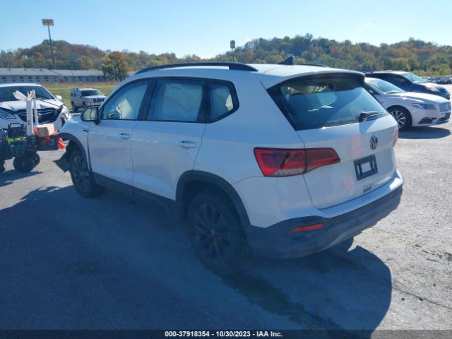 Photo 2 VIN: 3VVDX7B25PM350284 - VOLKSWAGEN TAOS 