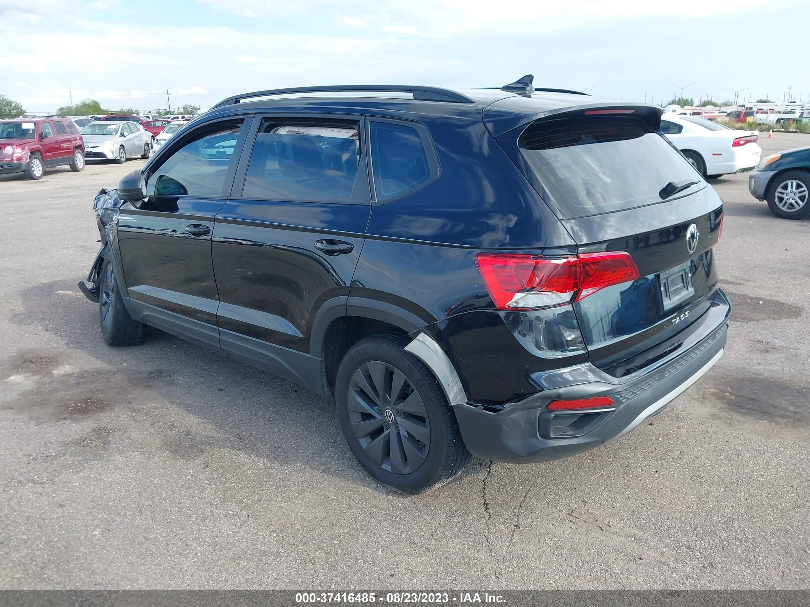 Photo 2 VIN: 3VVDX7B26NM005049 - VOLKSWAGEN TAOS 