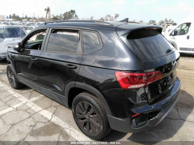 Photo 2 VIN: 3VVDX7B29NM020421 - VOLKSWAGEN TAOS 