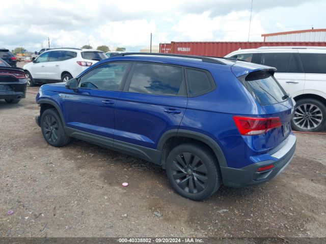 Photo 2 VIN: 3VVDX7B2XNM008505 - VOLKSWAGEN TAOS 