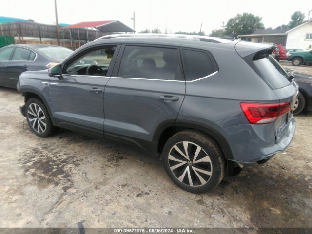 Photo 2 VIN: 3VVEX7B28PM320569 - VOLKSWAGEN TAOS 