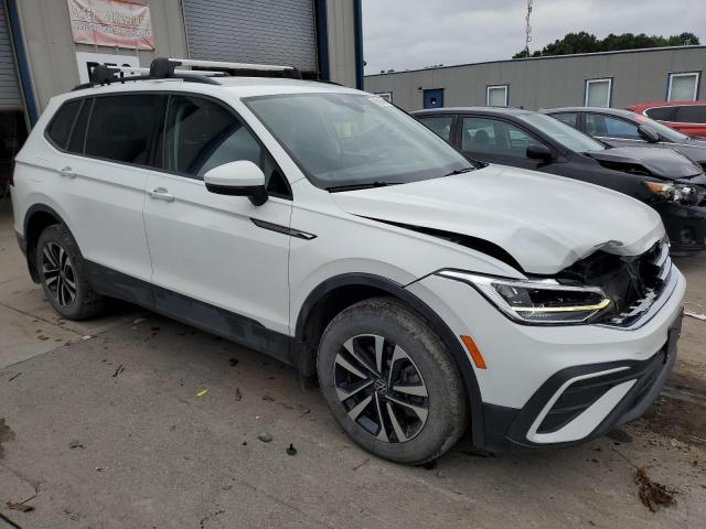 Photo 3 VIN: 3VVFB7AX3PM122823 - VOLKSWAGEN TIGUAN S 