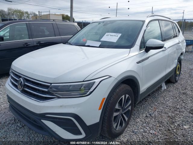 Photo 1 VIN: 3VVFB7AX3RM076915 - VOLKSWAGEN TIGUAN 