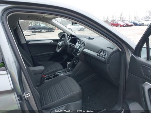 Photo 4 VIN: 3VVFB7AX7PM119634 - VOLKSWAGEN TIGUAN 