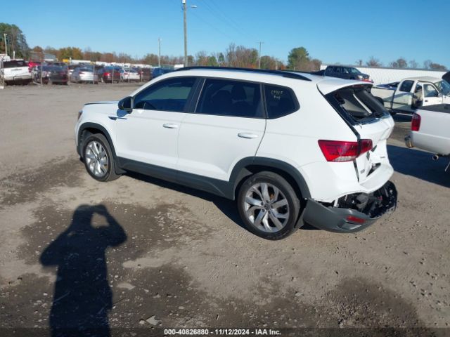 Photo 2 VIN: 3VVFX7B24PM348776 - VOLKSWAGEN TAOS 