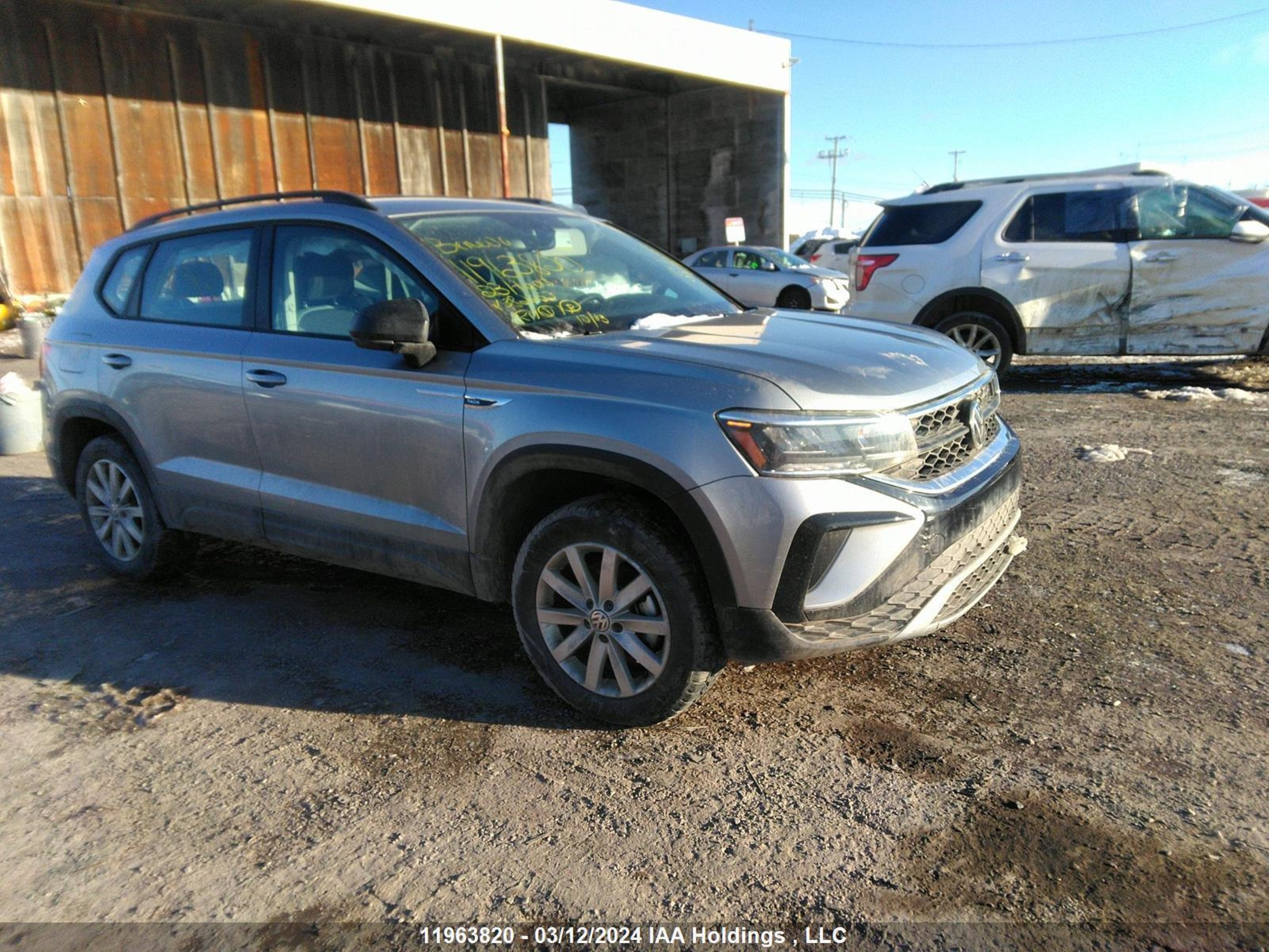 Photo 0 VIN: 3VVGX7B22PM382252 - VOLKSWAGEN TAOS 