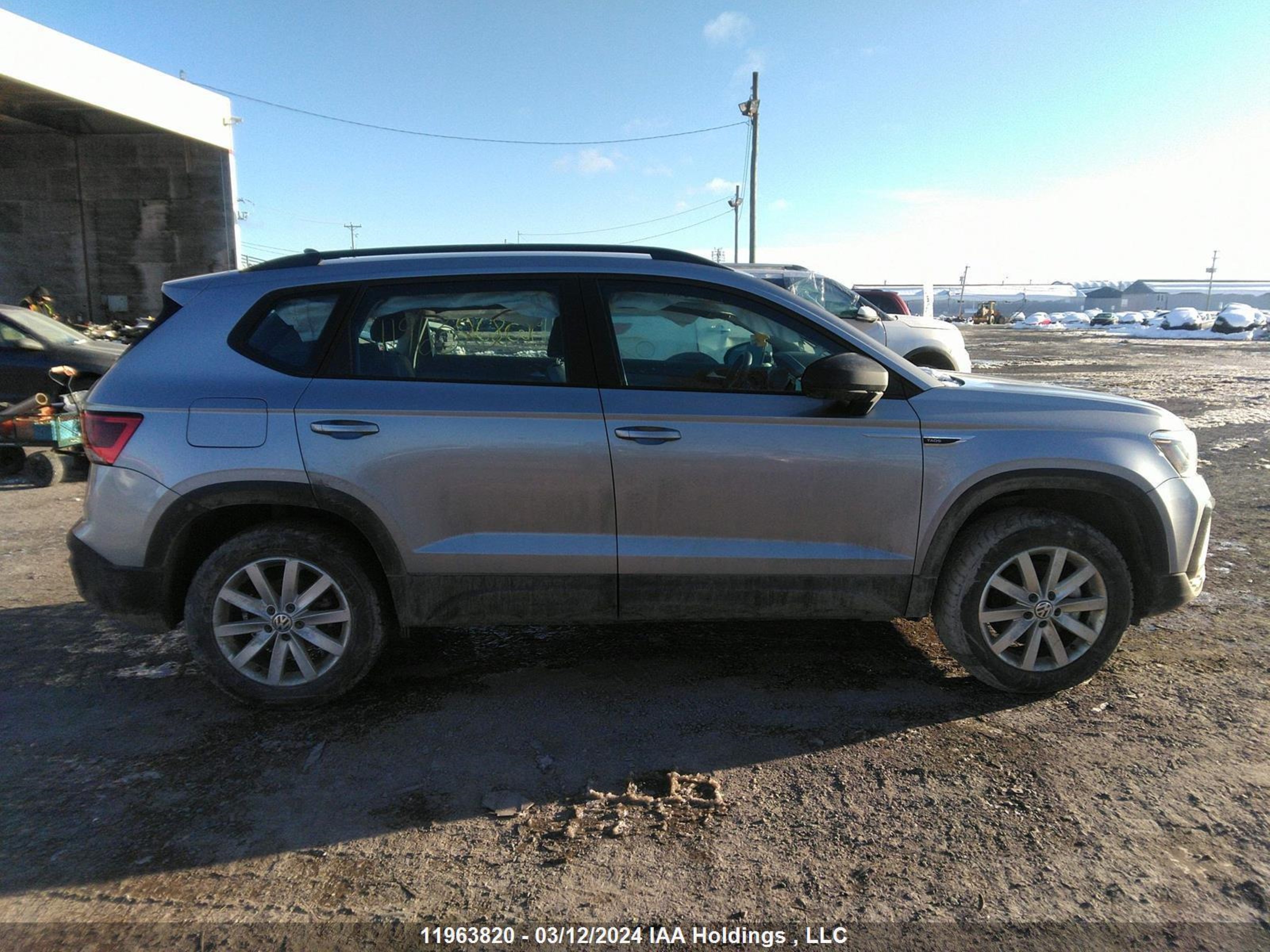 Photo 12 VIN: 3VVGX7B22PM382252 - VOLKSWAGEN TAOS 