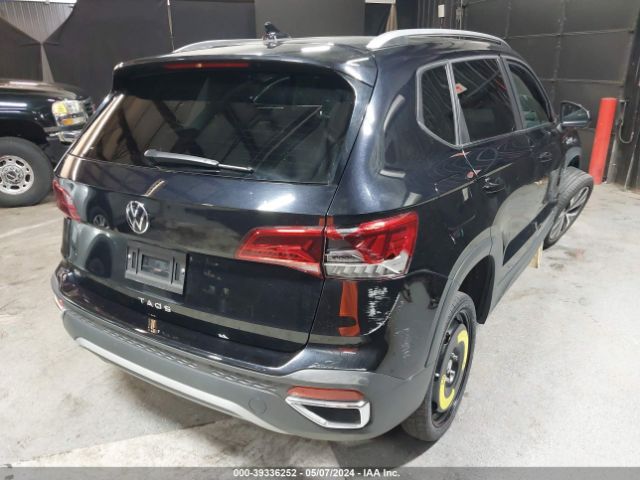 Photo 3 VIN: 3VVLX7B21NM013684 - VOLKSWAGEN TAOS 