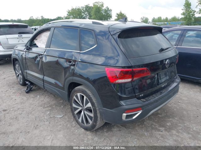 Photo 2 VIN: 3VVLX7B26NM076697 - VOLKSWAGEN TAOS 