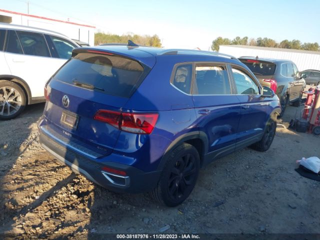 Photo 3 VIN: 3VVLX7B27NM038556 - VOLKSWAGEN TAOS 