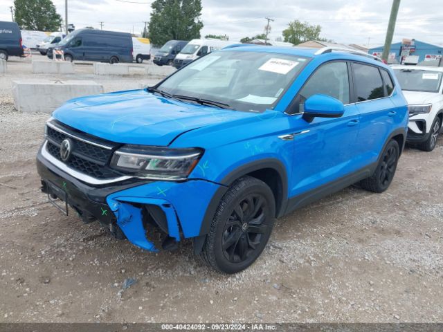 Photo 1 VIN: 3VVLX7B29NM092196 - VOLKSWAGEN TAOS 