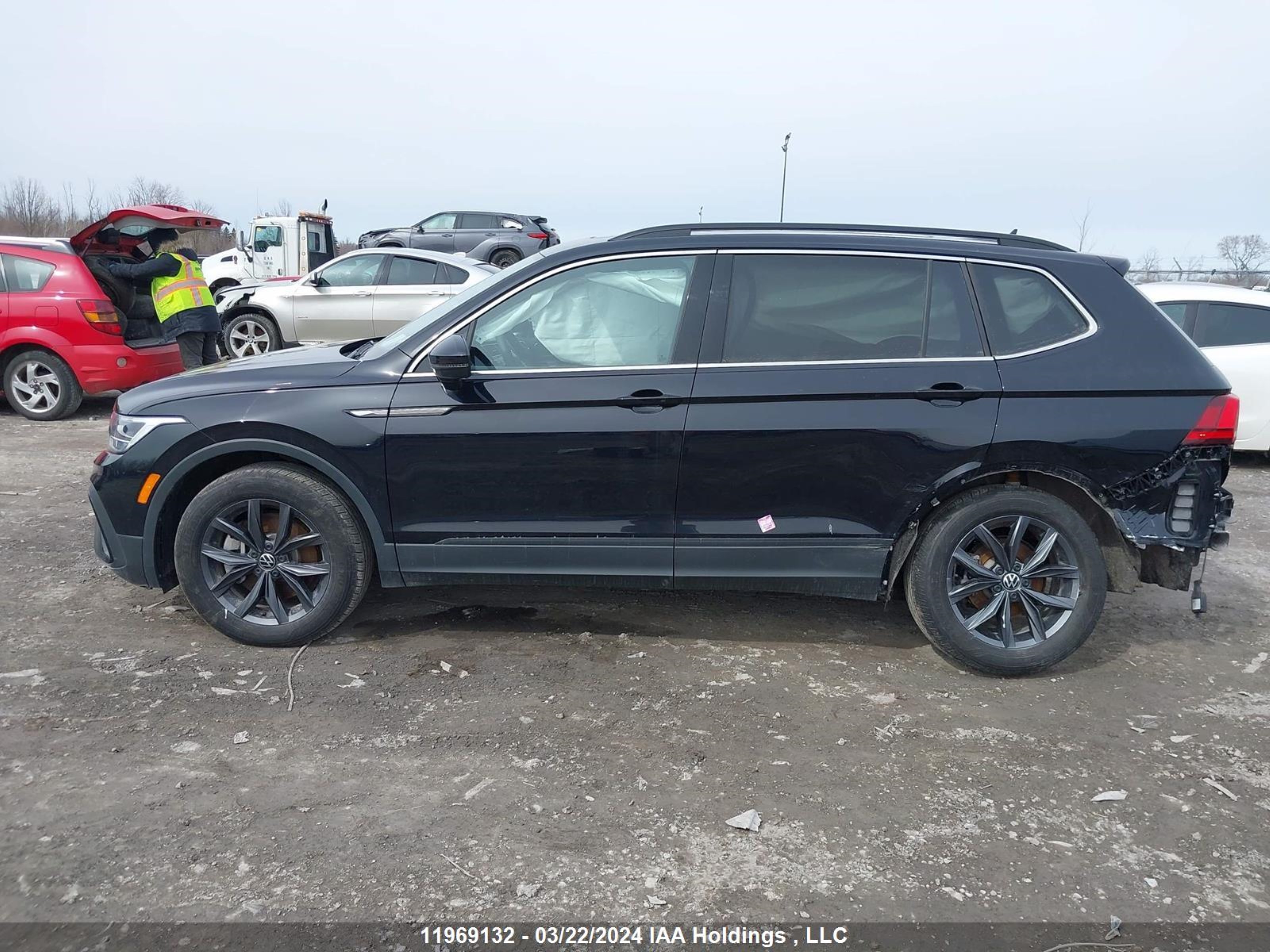 Photo 14 VIN: 3VVMB7AXXPM086796 - VOLKSWAGEN TIGUAN 