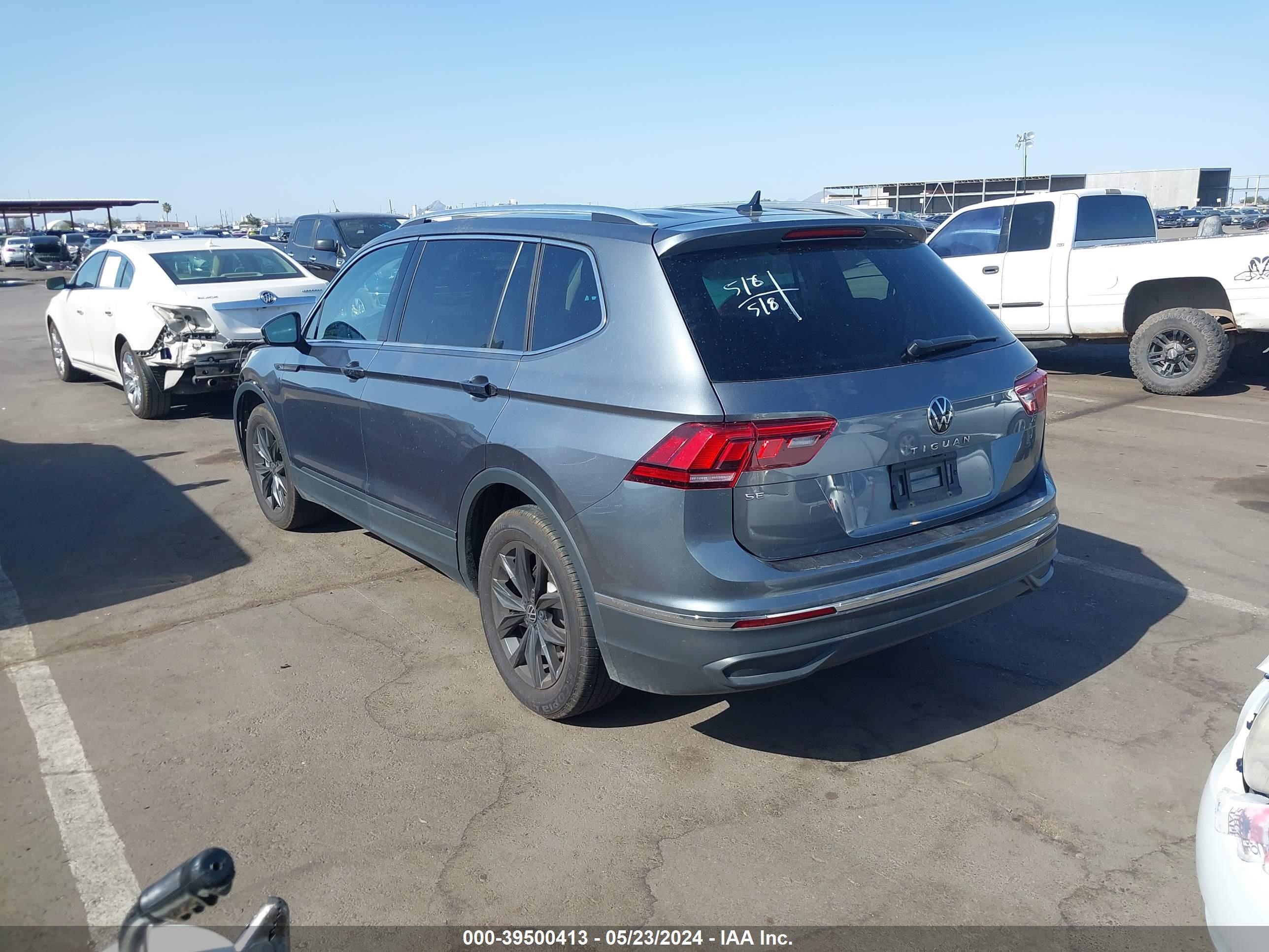 Photo 2 VIN: 3VVNB7AX0PM054752 - VOLKSWAGEN TIGUAN 