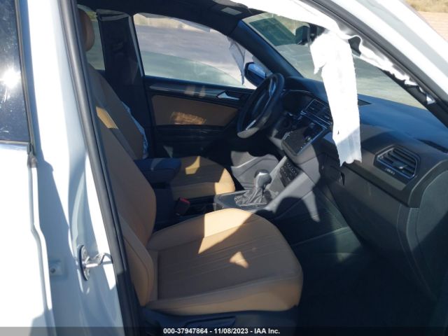 Photo 4 VIN: 3VVNB7AX2PM058088 - VOLKSWAGEN TIGUAN 