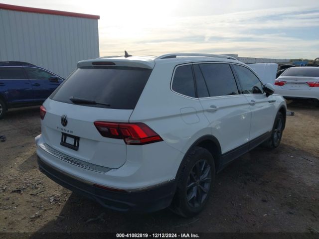 Photo 3 VIN: 3VVNB7AX6RM003078 - VOLKSWAGEN TIGUAN 