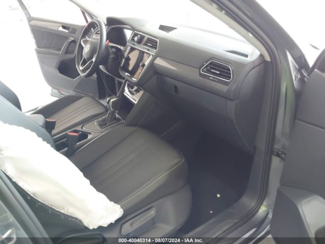 Photo 4 VIN: 3VVNB7AX9RM121142 - VOLKSWAGEN TIGUAN 