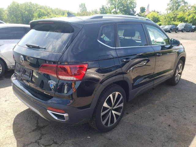 Photo 2 VIN: 3VVNX7B22PM300690 - VOLKSWAGEN TAOS SE 