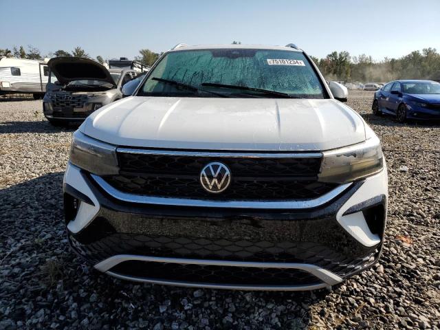 Photo 4 VIN: 3VVNX7B28PM330132 - VOLKSWAGEN TAOS SE 