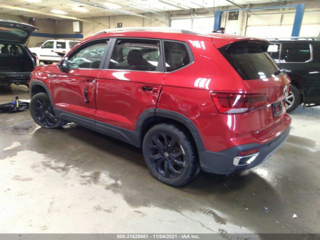 Photo 2 VIN: 3VVPX7B20NM009756 - VOLKSWAGEN TAOS 