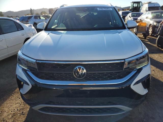 Photo 4 VIN: 3VVPX7B25NM027105 - VOLKSWAGEN TAOS SE IQ 