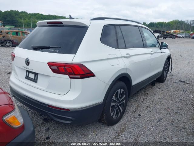 Photo 3 VIN: 3VVRB7AX0RM078988 - VOLKSWAGEN TIGUAN 