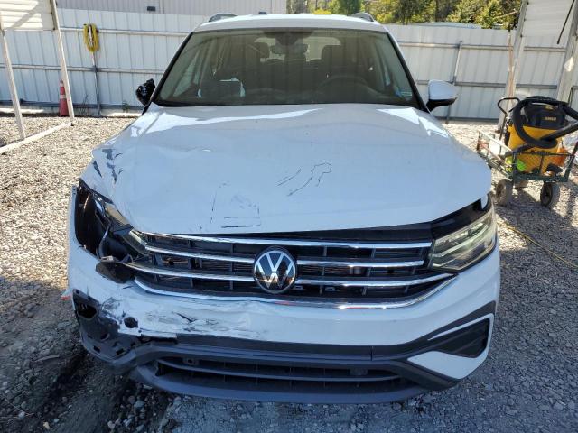 Photo 4 VIN: 3VVRB7AX4RM083448 - VOLKSWAGEN TIGUAN S 