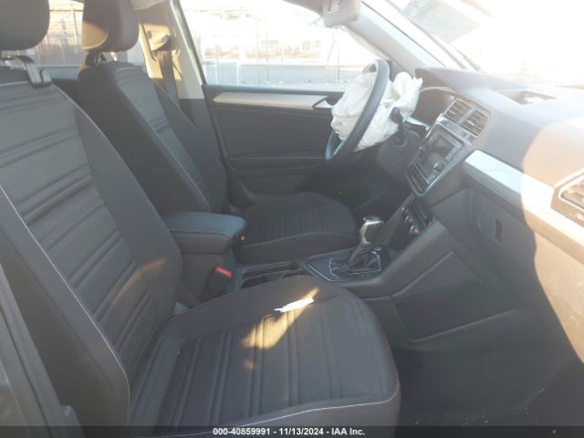 Photo 4 VIN: 3VVRB7AX8PM138853 - VOLKSWAGEN TIGUAN 