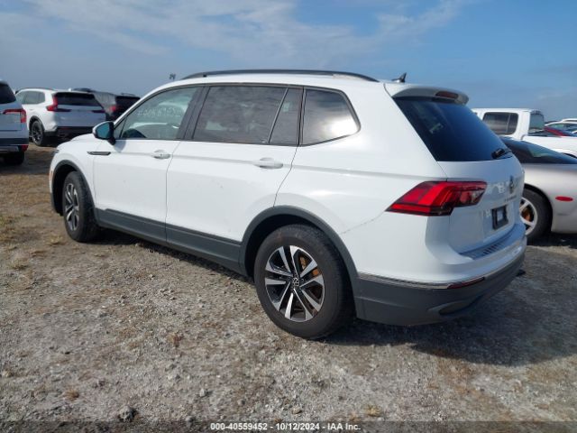 Photo 2 VIN: 3VVRB7AX8RM009921 - VOLKSWAGEN TIGUAN 