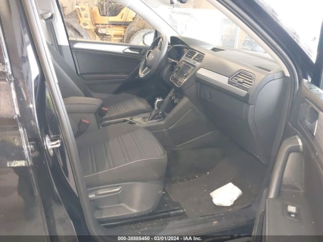 Photo 4 VIN: 3VVRB7AX9PM134469 - VOLKSWAGEN TIGUAN 