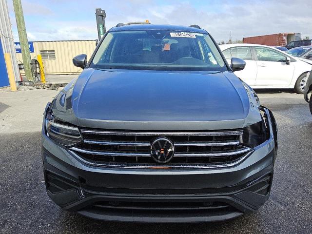 Photo 4 VIN: 3VVRB7AX9RM213823 - VOLKSWAGEN TIGUAN S 