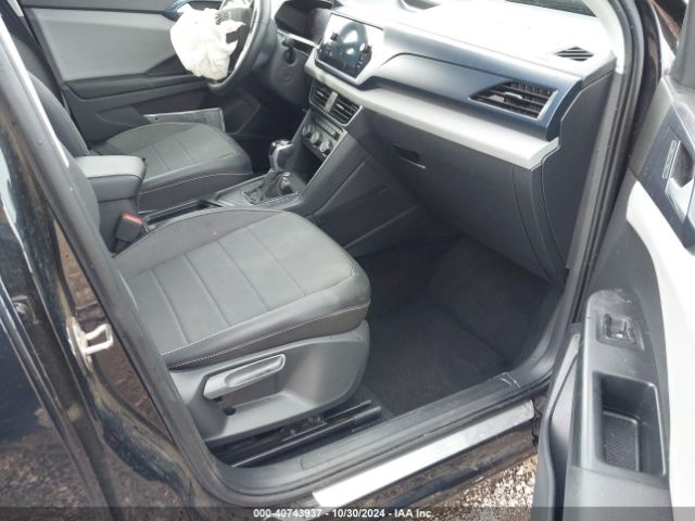 Photo 4 VIN: 3VVRX7B22NM087416 - VOLKSWAGEN TAOS 